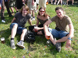  [Billede: Allan, Heidi og Flemming på Roskilde Festival 2006]